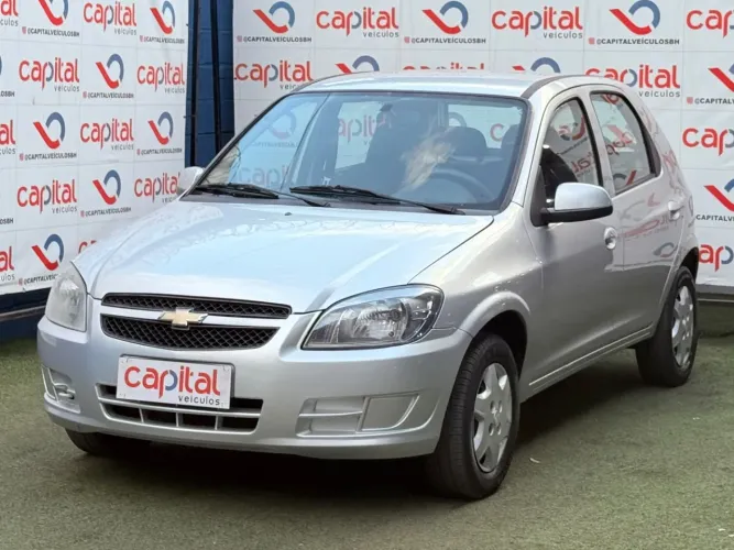 Chevrolet Celta Super 1.0 MPFI 8V Flexpower 5P 2013