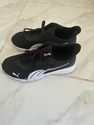 Tênis Puma Tamanho 37 - Usado duas vezes