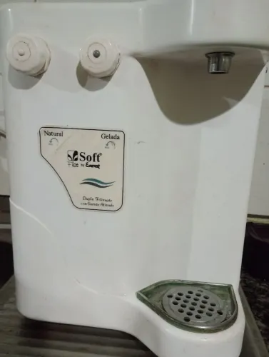 FILTRO SOFT  400 REAIS MESA BISTRÔ COM 2 BANQUETAS 250 ACEITO NEGOCIAR * zap