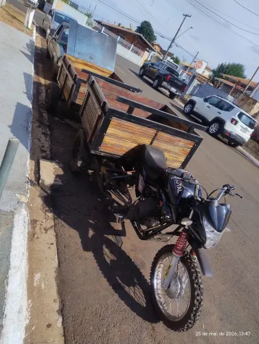 Triciclo de carga JC brutal ano 2025