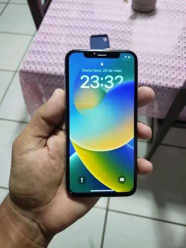 IPhone XS 64GB 700,00$