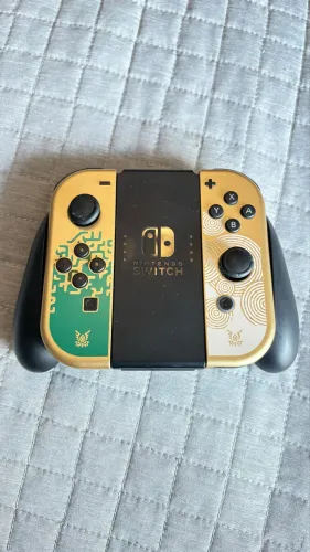 Nintendo Switch- Edição Especial Zelda Breath of the Wild