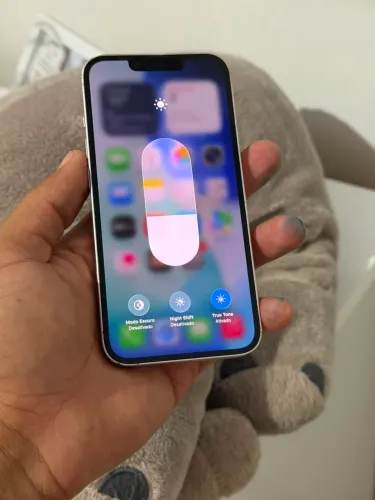 iPhone 13 128 GB R$1.450 pra vender logo