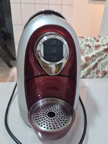 Cafeteira três coraçoes