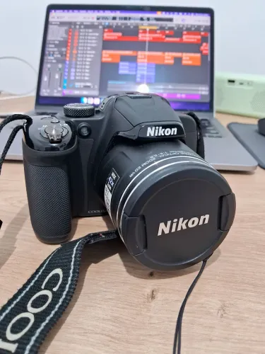 Câmera Nikon Coolpix P520 + Case