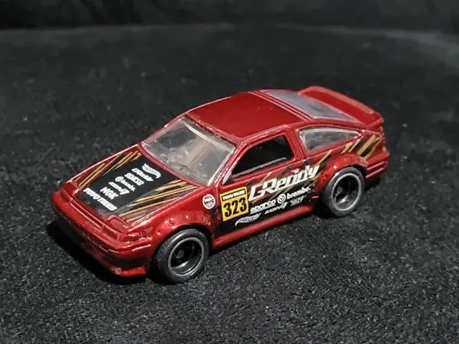 Hot Wheels Toyota AE-86 Corolla Super Treasure Hunt T-Hunt TH$ STh 2015 - Miniatura Loose