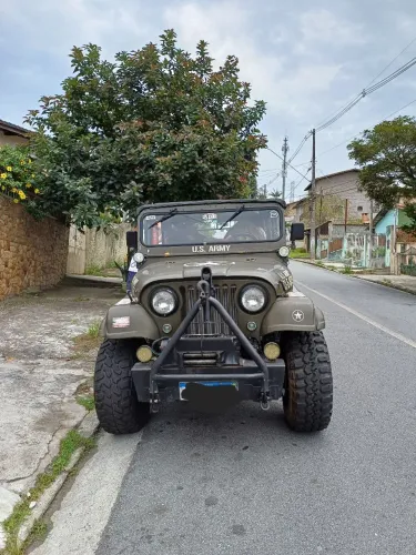 Ford Willys Rural 4X2 1975