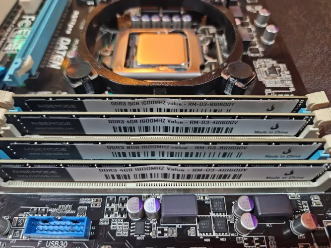 Kit 4 c/ pentes DDR3 (leia o anúncio)