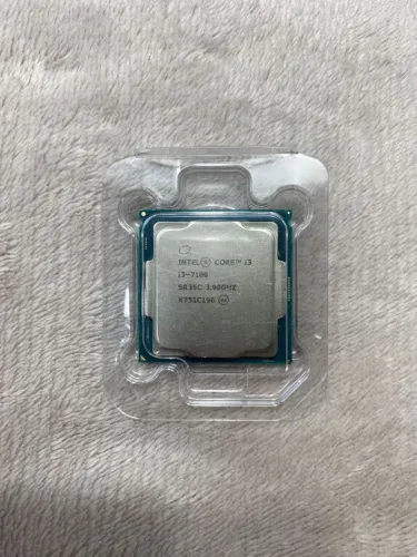 Processador Intel I3 7100