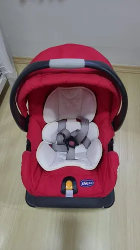 Bebê Conforto Key-Fit - acompanha capa de proteção para menina
