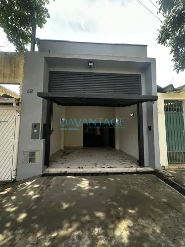 CASA COMERCIAL COM SALÃO PARA LOCAÇÃO NA LAPA