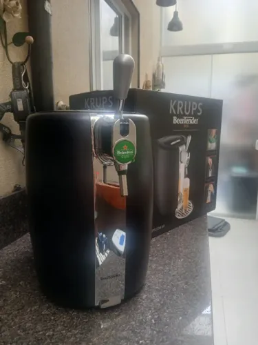 Chopeira Elétrica Heineken Beertender Krups com Capacidade de 5 Litros Preta