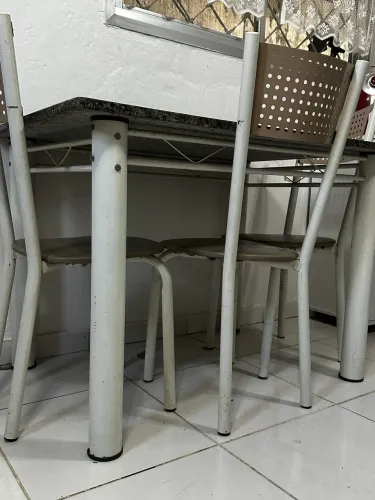Mesa de mármore