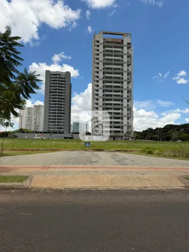 Terreno para venda no bairro Granja Marileusa