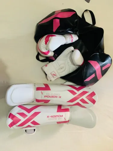 vendo kit completo novo a bolsa vai junto, qualquer coisa so chamar *