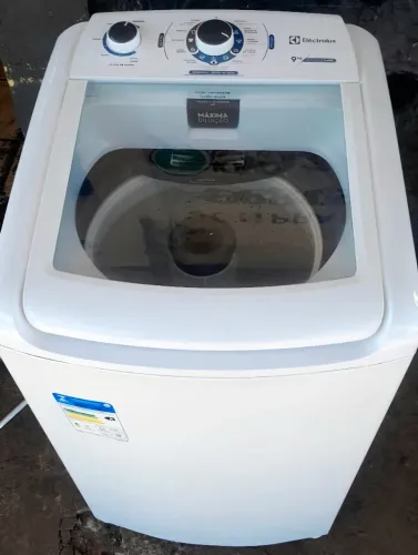 Maquina de Lavar Electrolux - 9kg