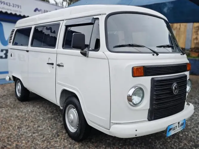 Volkswagen Kombi Standard 1.4 MI Total Flex 8V 2011