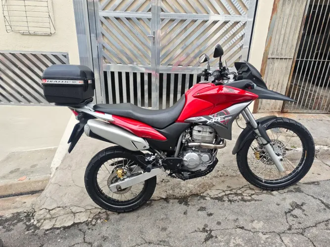 Xre 300 2010
