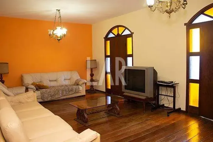 Casa à venda, 7 quartos, 2 suítes, 4 vagas, Itapoã - Belo Horizonte/MG