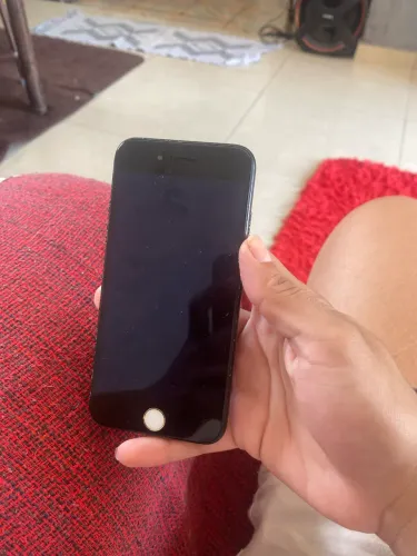 Celulares para retirada de peças