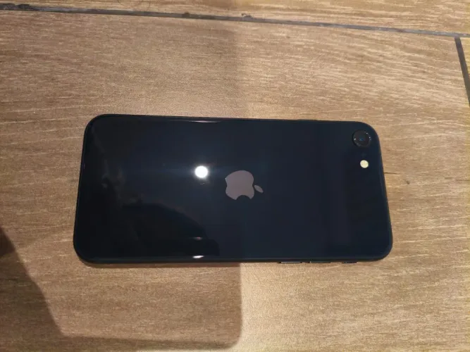iPhone SE 3 (2022) 64GB - 5G - Chip A15 Biônico - Aceito Troca 