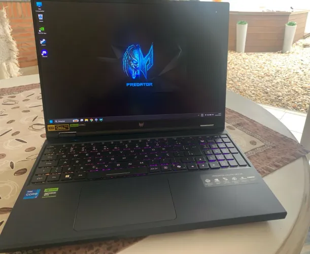 Notebook Gamer Acer Predator Helios i7 14700HX + RTX 4070