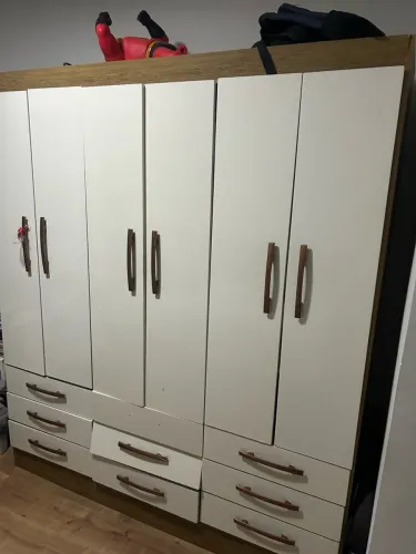 Guarda roupa