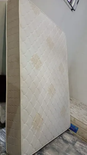Colchão casal novo quase sem uso