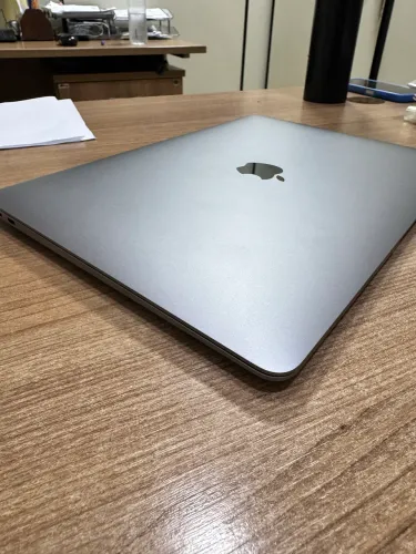 MacBook M1 muito novinho