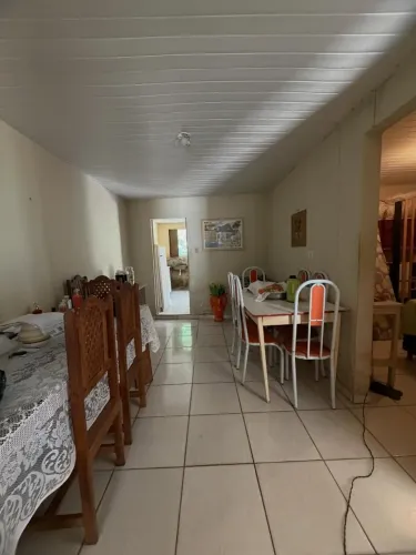 Br27- Casa a venda em Santa Barbara (Centro)