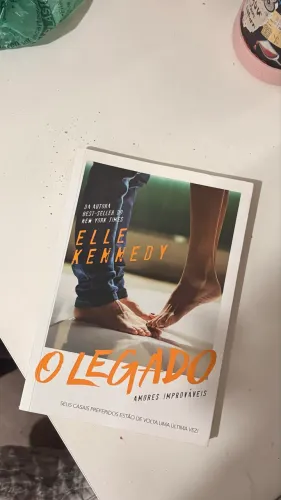 Livro O legado Elle Kennedy