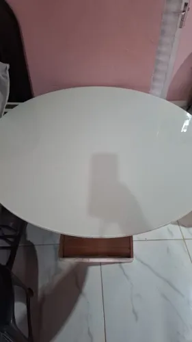 Vende-se mesa de jantar