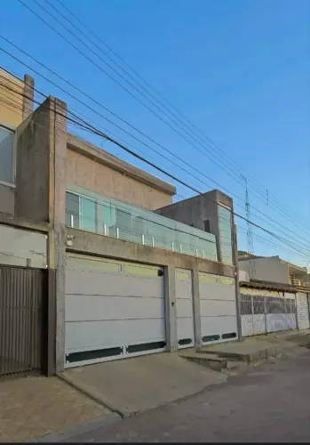 Vendo lindo sobrado de 3 quartos no Gama.