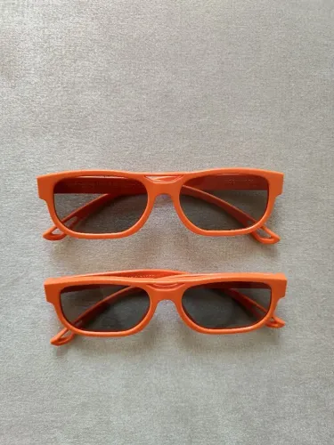 2 óculos 3D LG AG-F200