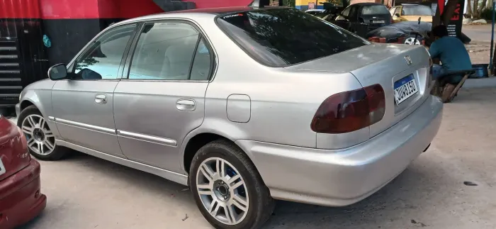 Honda Civic Sedan LX 1.6 16V Mec. 4P 1998