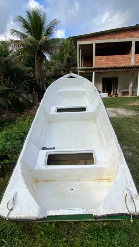 Bote de fibra