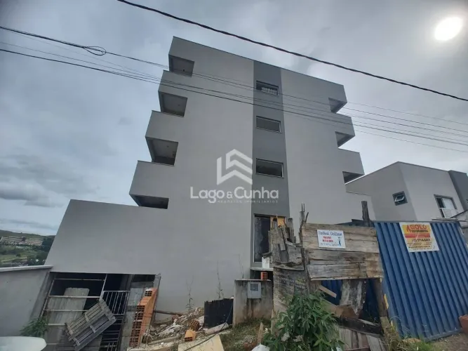 Apartamento à Venda, 75M² por R$ 420.000,00 - Summerville - Poços de Caldas/Mg