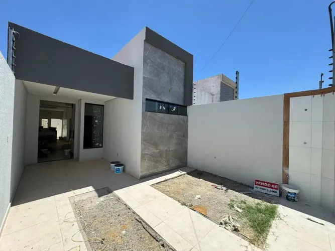 Casa no Bairro Parque Massangano