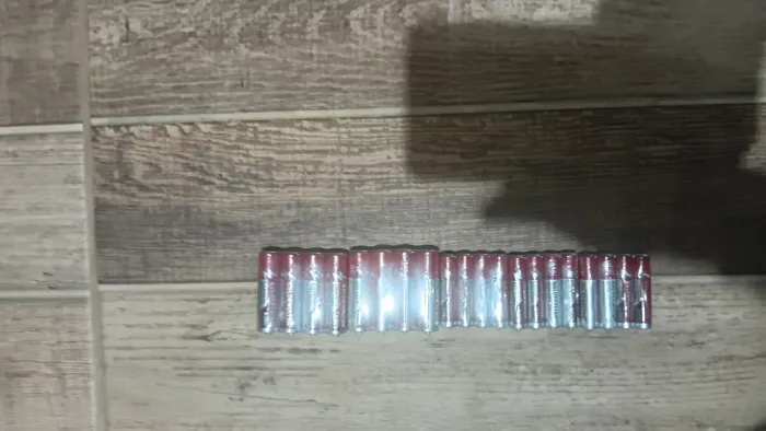 20 PILHAS MEDIAS E PEQUENAS