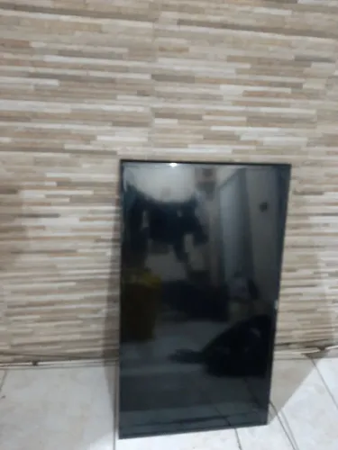 Smart tv Samsung 43' com defeito na tela