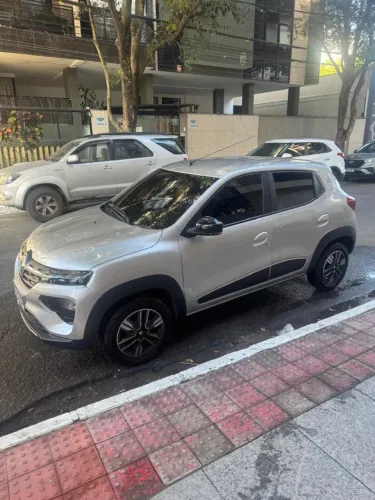 Renault Kwid Intense 1.0 Flex 12V 5P Mec. 2025