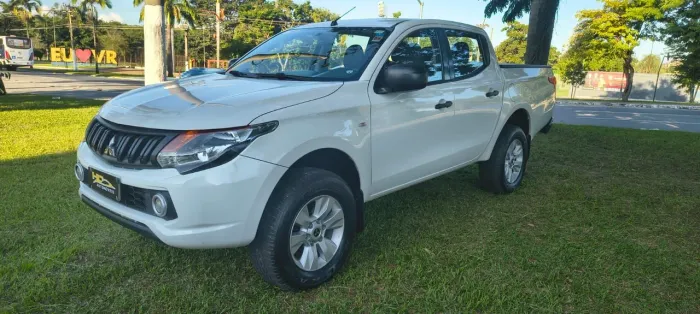Mitsubishi L200 Triton Sport GLS 2.4 CD Diesel Aut. 2022