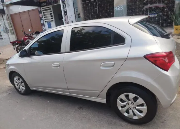Chevrolet Onix Hatch LT 1.0 8V Flex Mec. 4P 2019