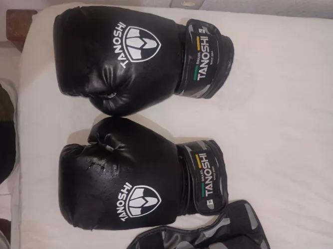 Luva box 14oz caneleira M 