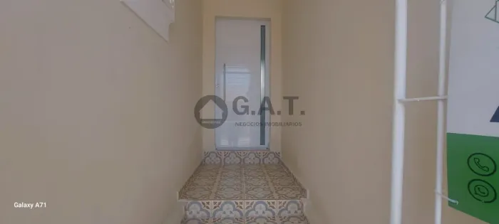 Casa para Locação em Sorocaba-SP, Vila Hortência: 2 quartos, 1 sala, 1 banheiro, 98,00 m²