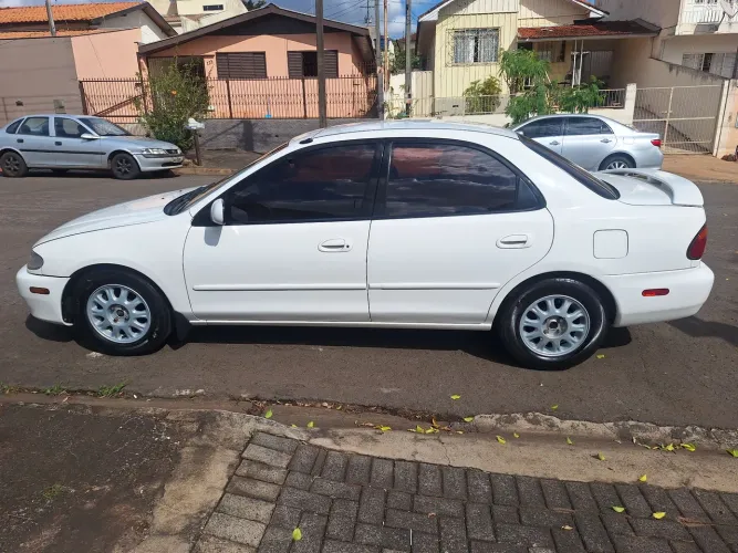 Mazda Protege Mec. 1995