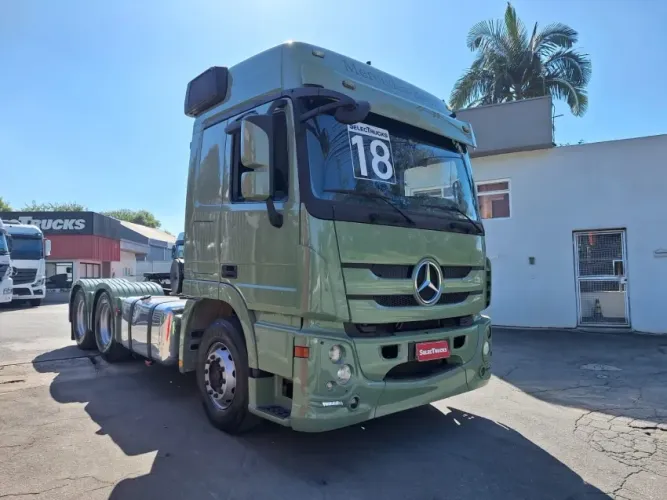 Mercedes Benz Actros 2546 6x2 18/18