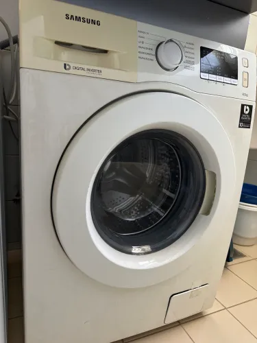 Máquina de lavar Samsung com defeito