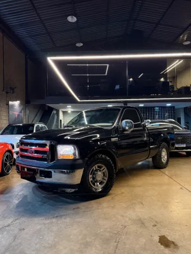Ford F-250 XLT 3.9 4X2 Diesel TB 2011