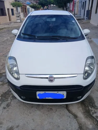Fiat Punto Attractive 1.4 Fire Flex 8V 5P 2013